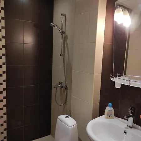 слънчев с прекрасна гледка, паркинг. *