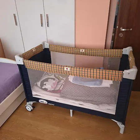 слънчев с прекрасна гледка, паркинг. Apartmán *