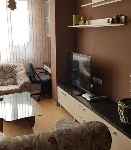 слънчев с прекрасна гледка, паркинг. Apartament Smolan