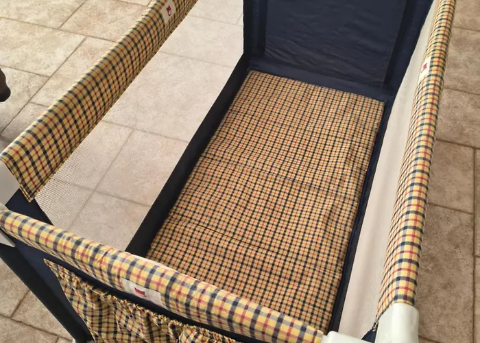 слънчев с прекрасна гледка, паркинг. Smolan